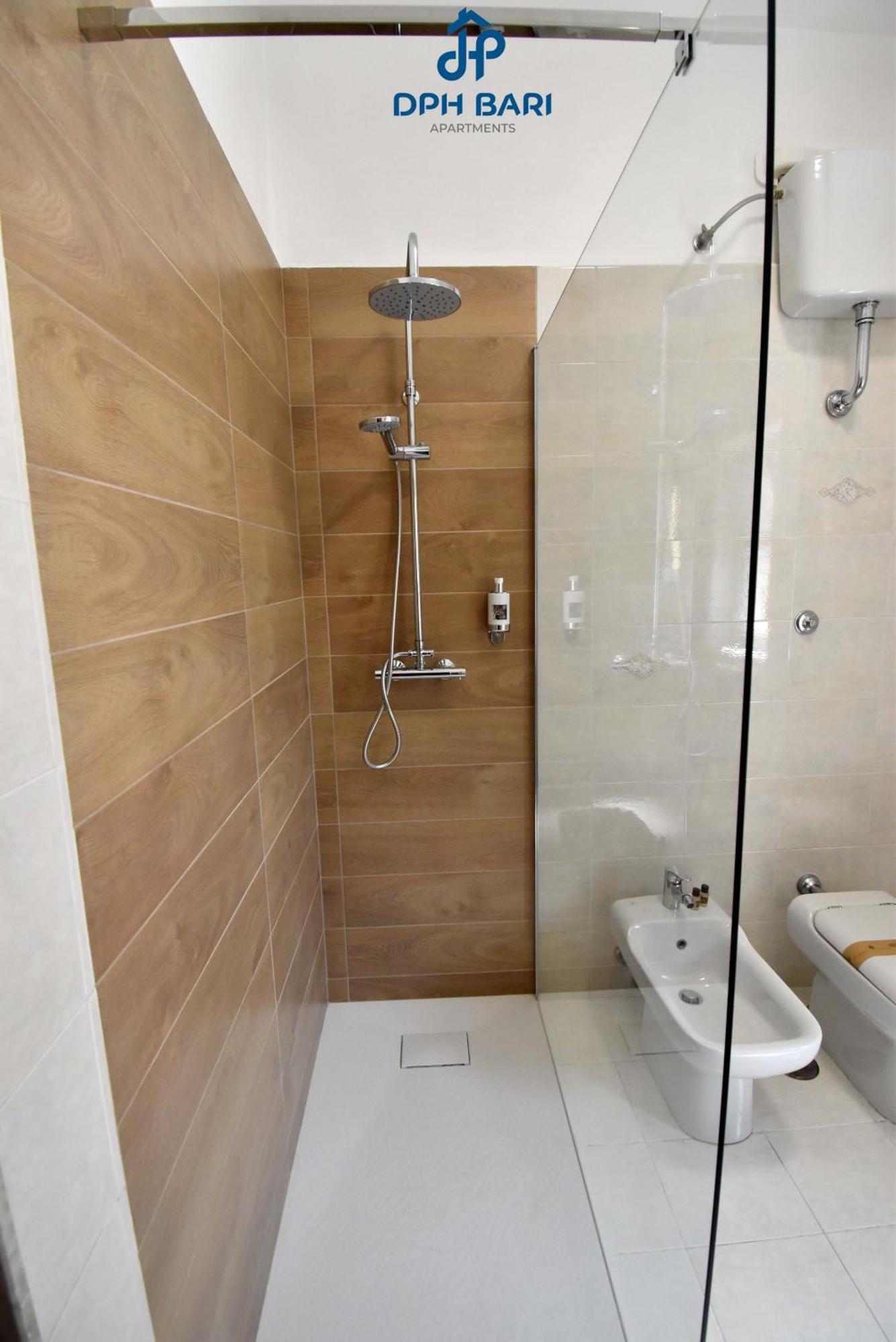 Dph Bari Apartments - Dei Mille ภายนอก รูปภาพ